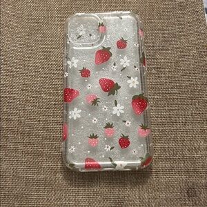 iPhone 14 Plus Case Clear W Strawberries 
See description for compatible iPhone